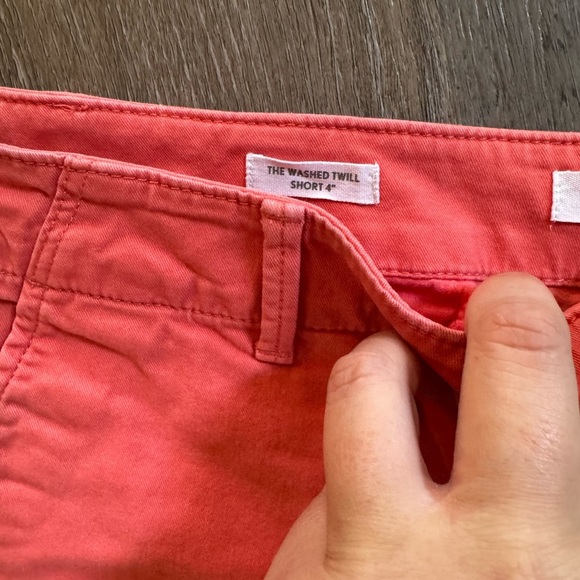 Loft The Washed Twill Short 4” - Picture 3 of 6